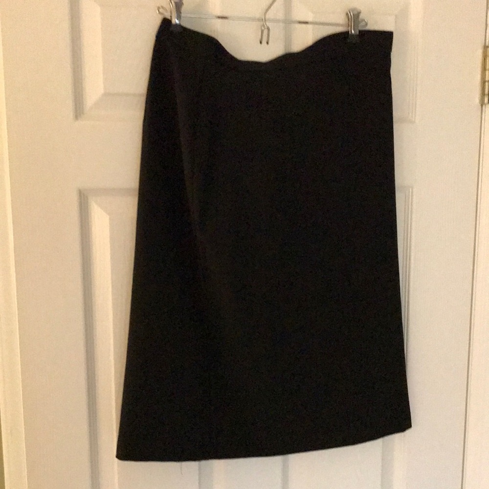 Investments skirt size 12 lined